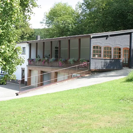 מלון Zum Lindenbaum