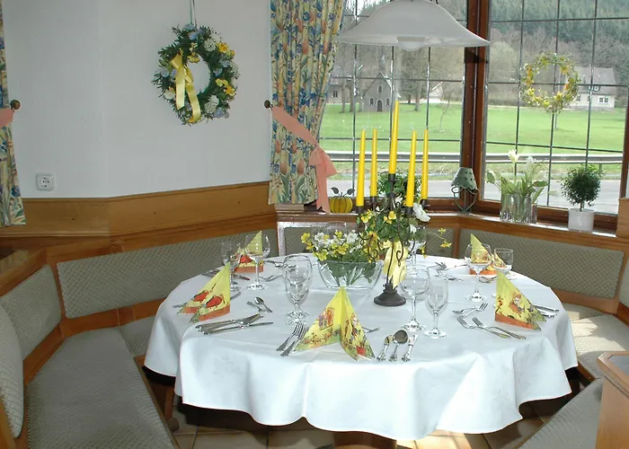 Zum Lindenbaum Hotel 3*